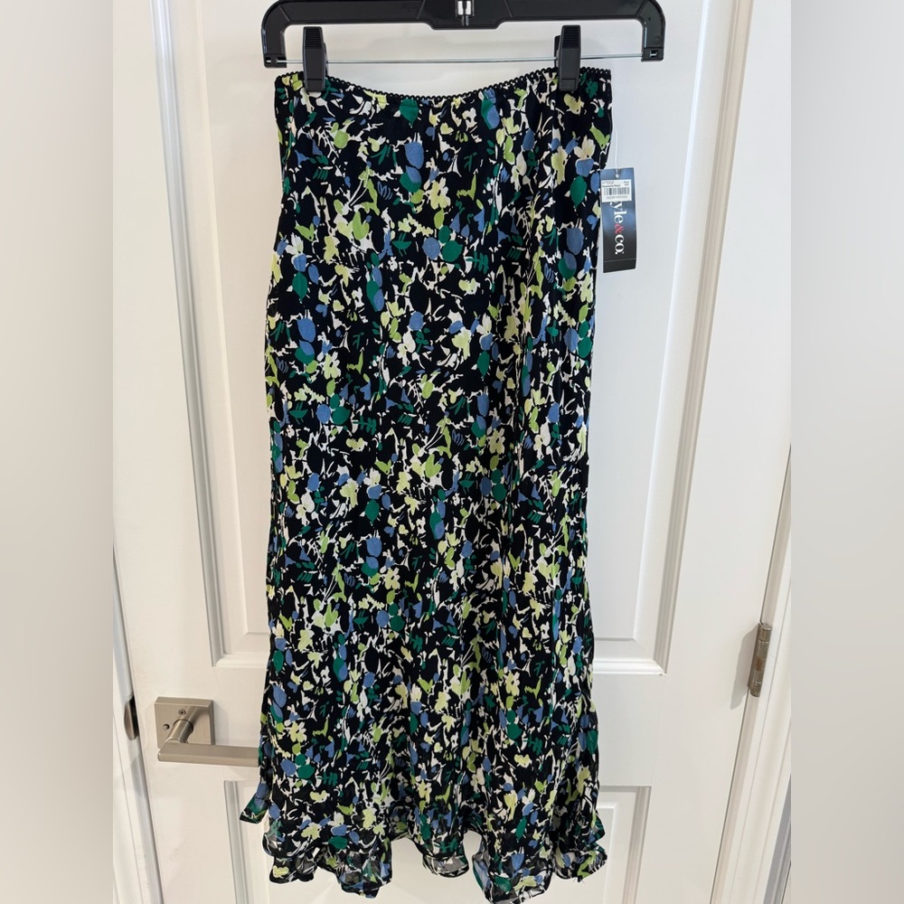 Floral Print Maxi Skirt